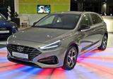 Hyundai i30 Intro Edition*NAVI*KLIMA*ALU*LHZ*PDC*LED* - Hyundai i30: Intro