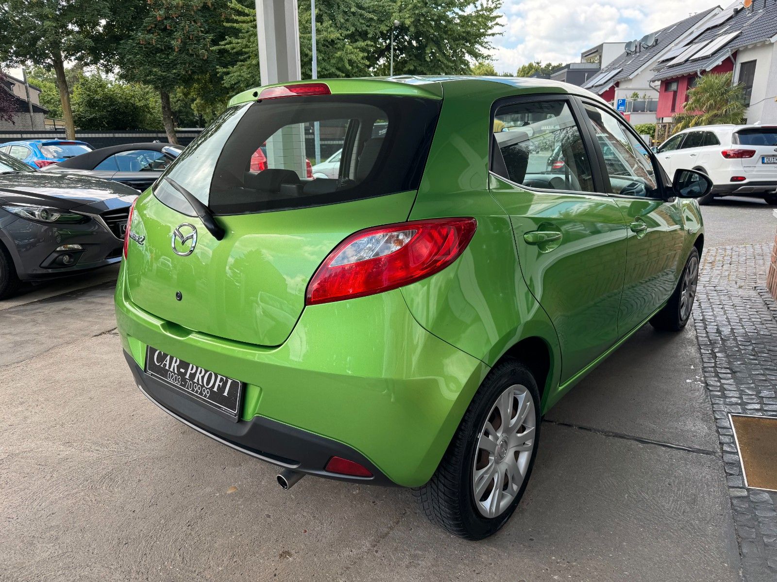 Fahrzeugabbildung Mazda 2 Lim. 1.5 Center-Line Autom. Klima/TÜV NEU