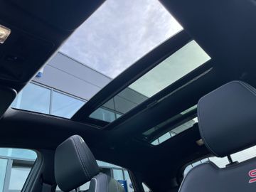 Fahrzeugabbildung Ford Puma ST X LED Verkehrszeichenerk., tot. W. Ass.