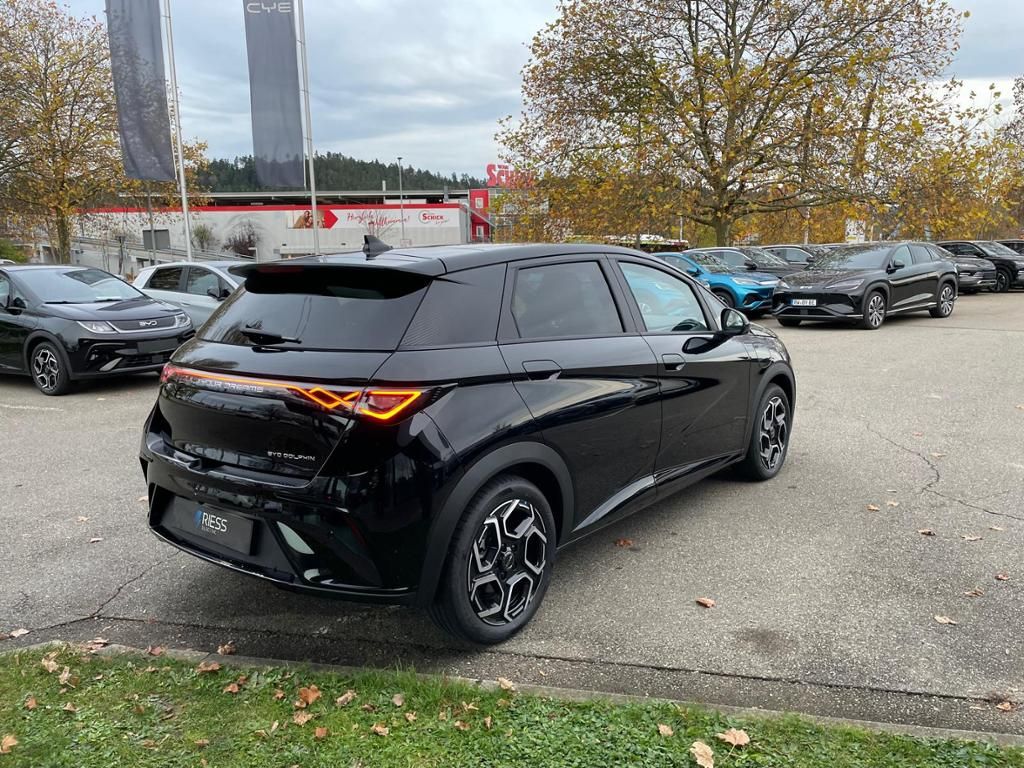 BYD DOLPHIN