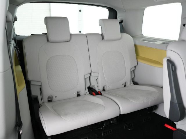 ID.Buzz Pro Langer Radstand 6Sitze TravelAssist 