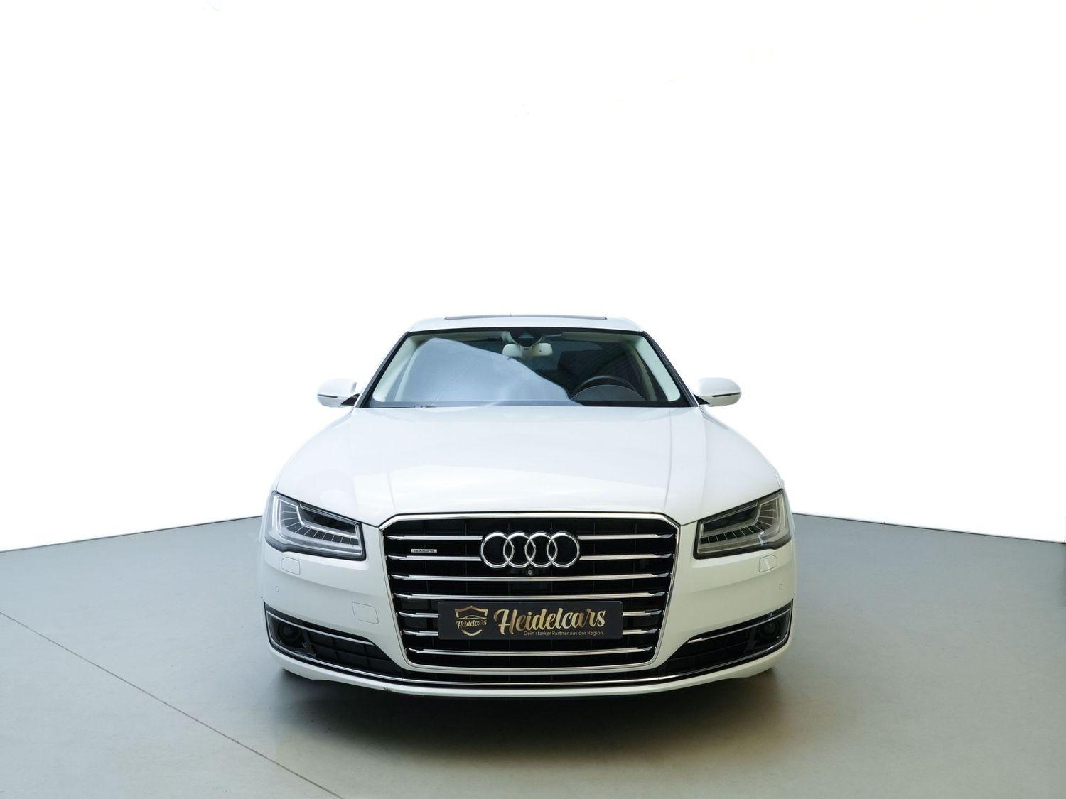 Audi A8 4.0 L Quattro SELECTION*CHAUFFER*SELECTION*SO