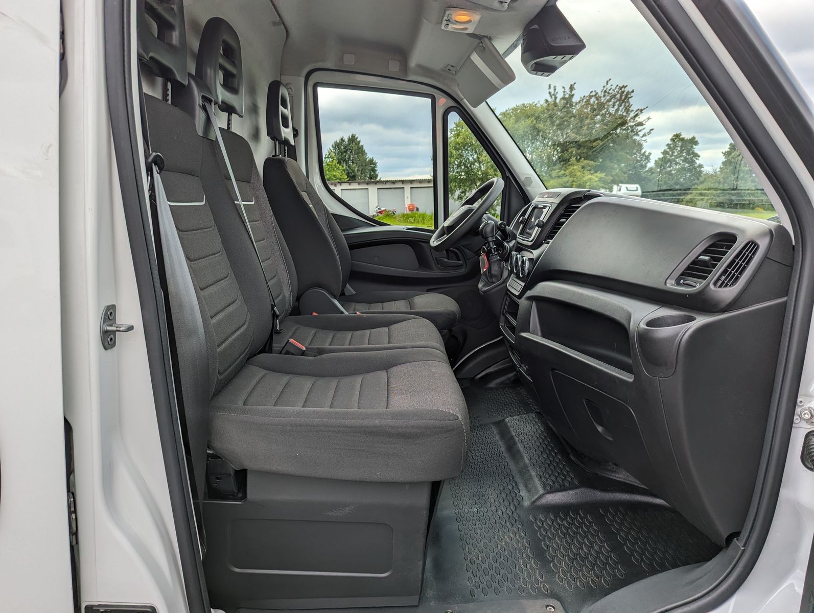 IVECO Daily 35S18V4100L 2.3LDach/Holzboden Kamera Klim - Image 16