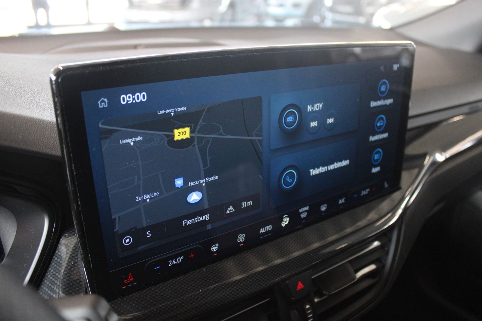 Fahrzeugabbildung Ford Focus ST-Line X Aut. LED ACC Pano HUD WinterPak.