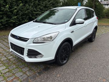 Ford Kuga - 1