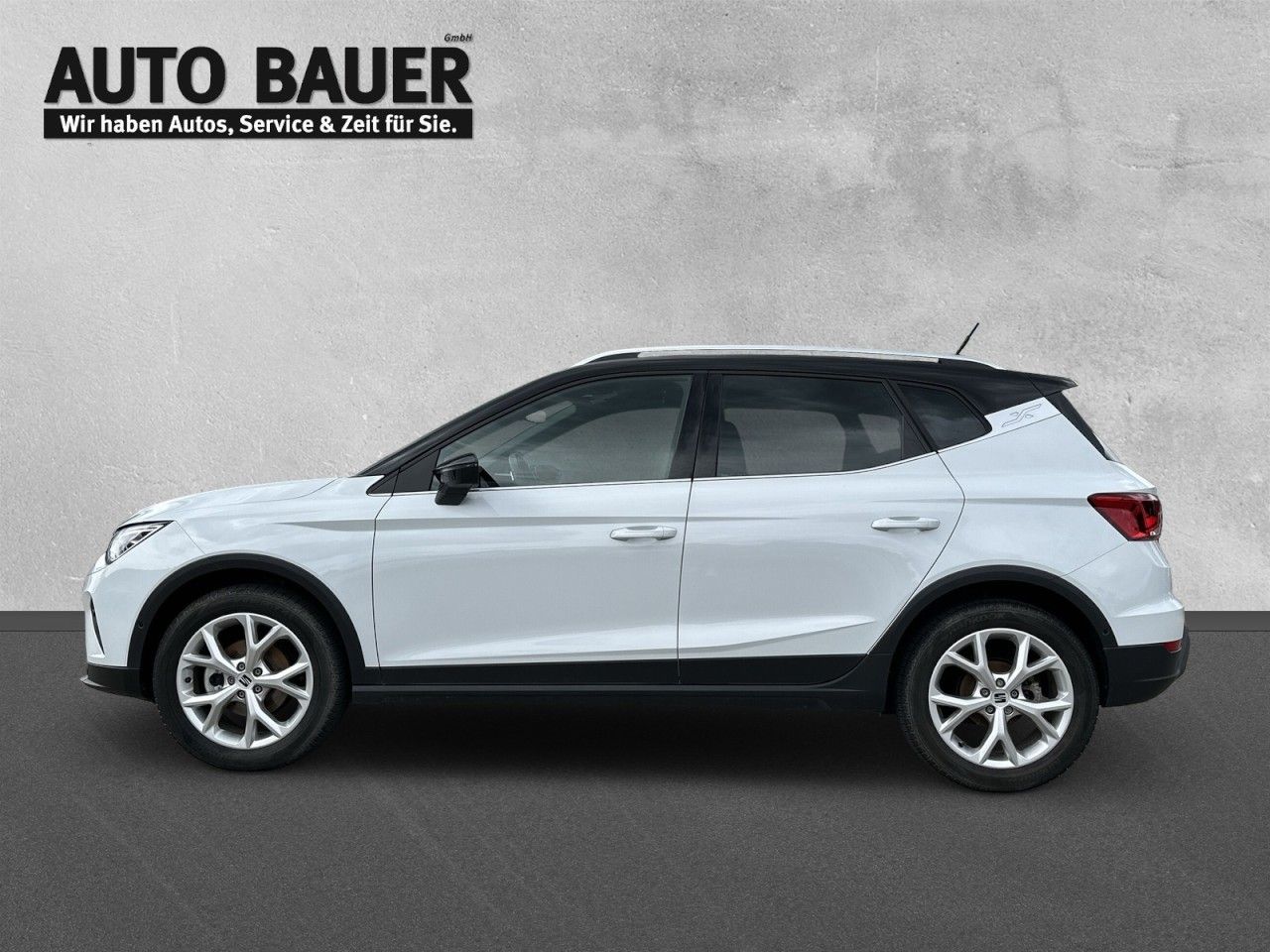 Fahrzeugabbildung SEAT Arona FR 1.0 TSI 110PS-Virtual-LED-AHK* - mit KI generiert/bearbeitet