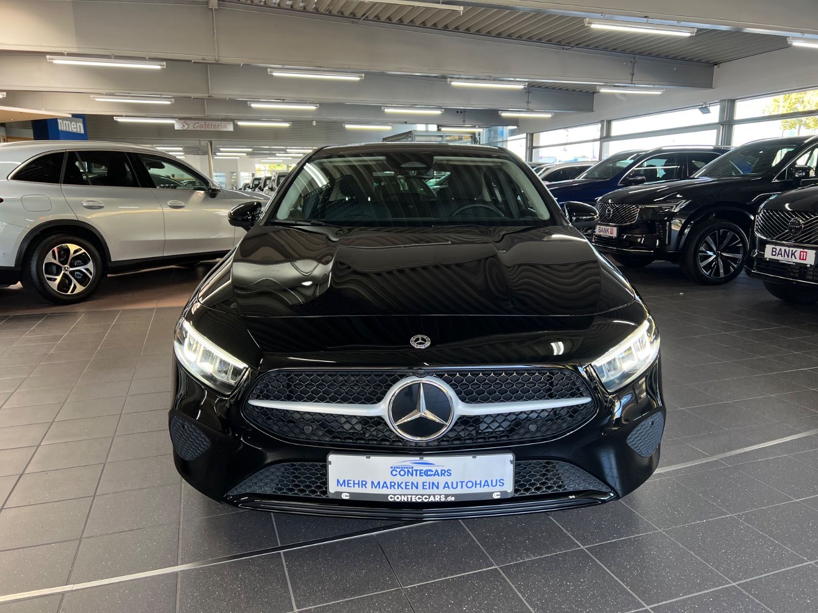 Mercedes-Benz A 180 d Lim. Adcanced-Direktlenkung-Navigation foto 3