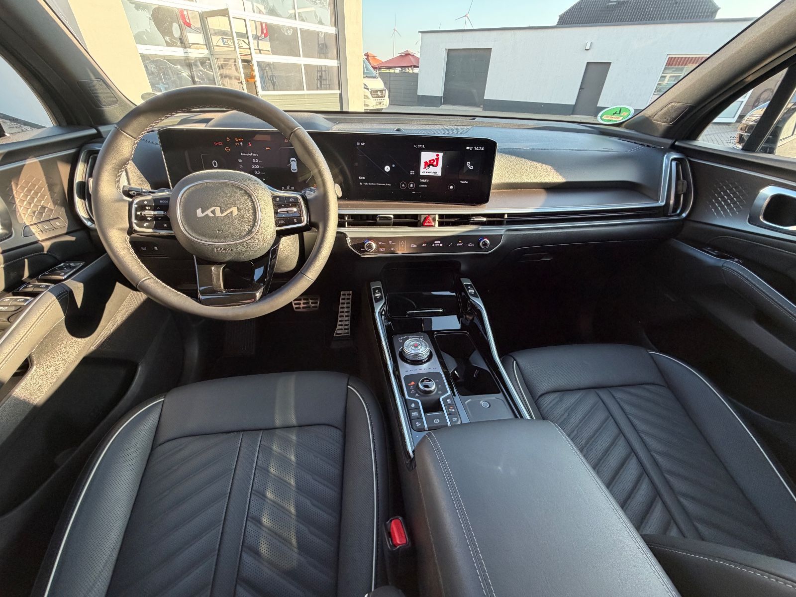 Fahrzeugabbildung Kia Sorento PE 2.2D AWD PLATINUM NAP PREM GD