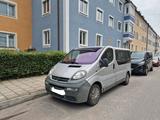 Opel Vivaro 1.9 diesel mit klima - gebrauchte Opel Vivaro aus dem Jahr 2004