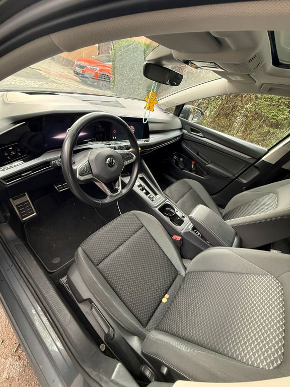 Image of Volkswagen Golf