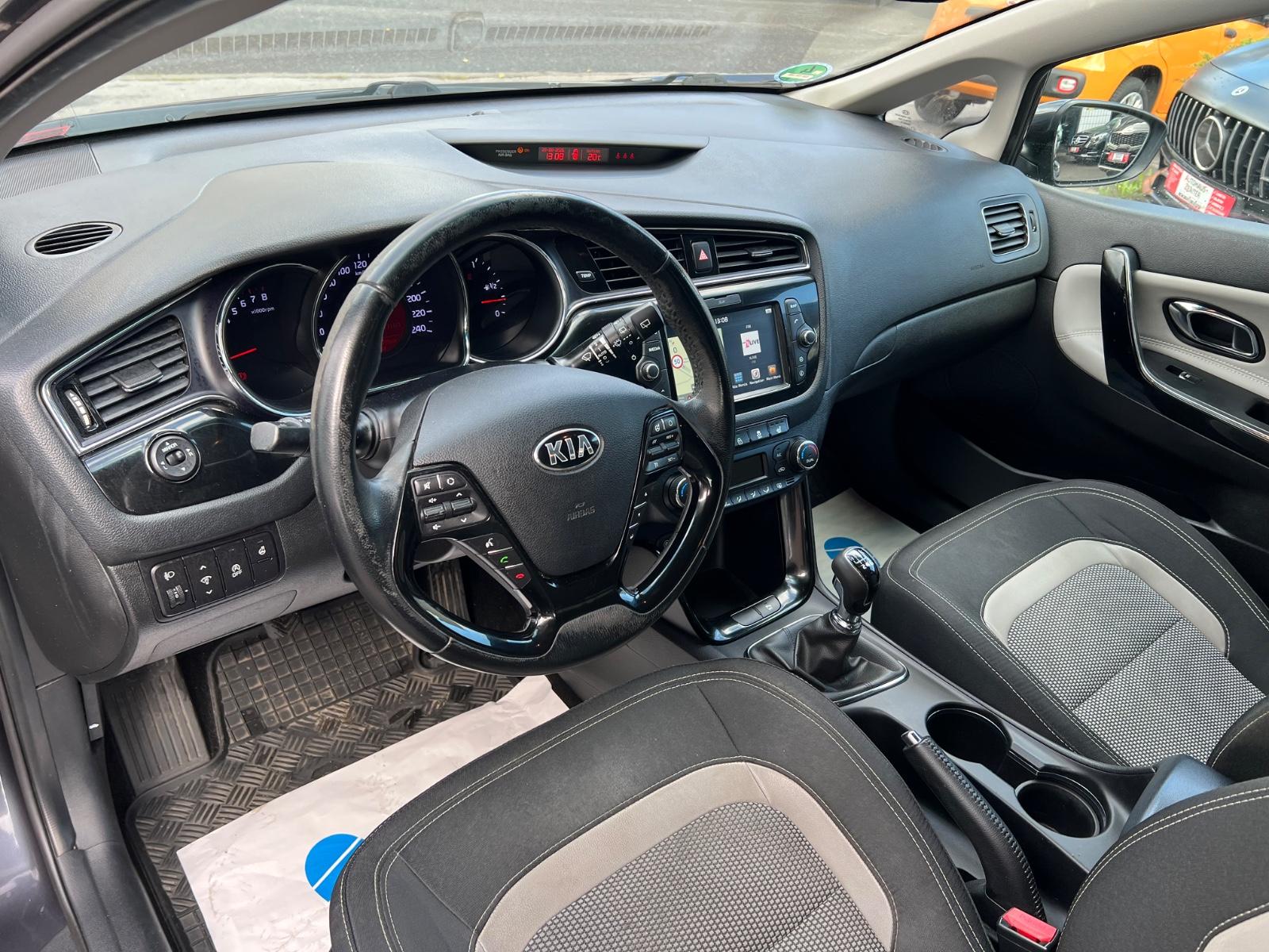 Kia Ceed Sportswagon Dream Team*TÜV*INS