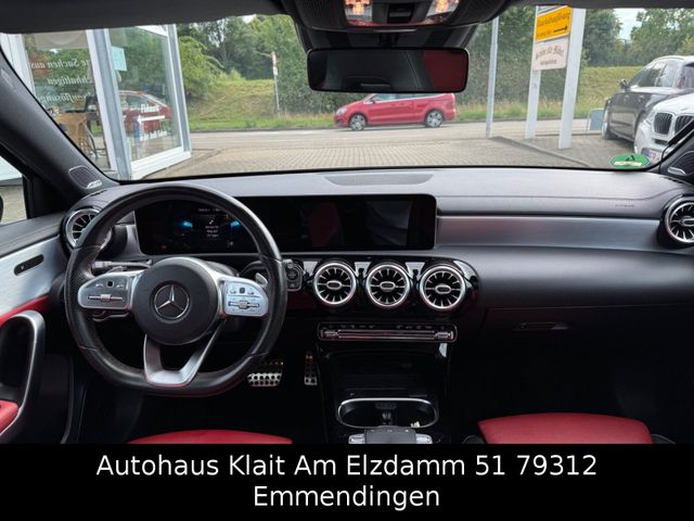 Fahrzeugabbildung Mercedes-Benz A 250 AMG Paket Panorama