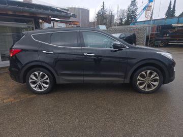 Hyundai SANTA FE - 4