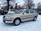 Skoda Octavia Combi 1.6 Ambiente 1.Hand Climatic - Skoda Gebrauchtwagen von 2005