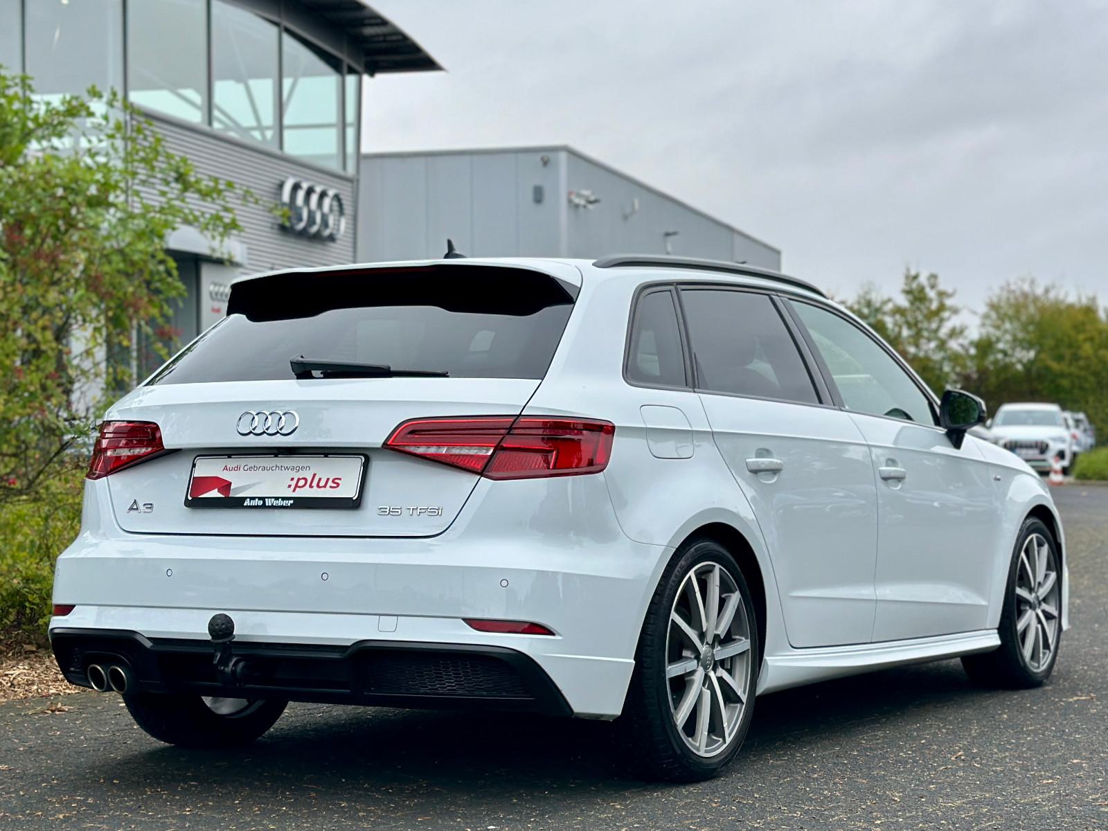 Audi A3 Sportback 35TFSI S LINE BLACK MATRIX NAV+ AHK