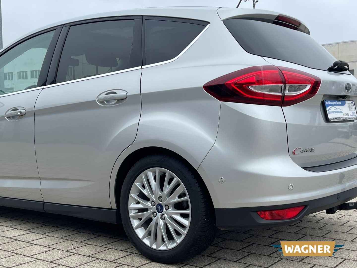 Fahrzeugabbildung Ford C-Max Titanium Automatik Sitzheizung Tempomat