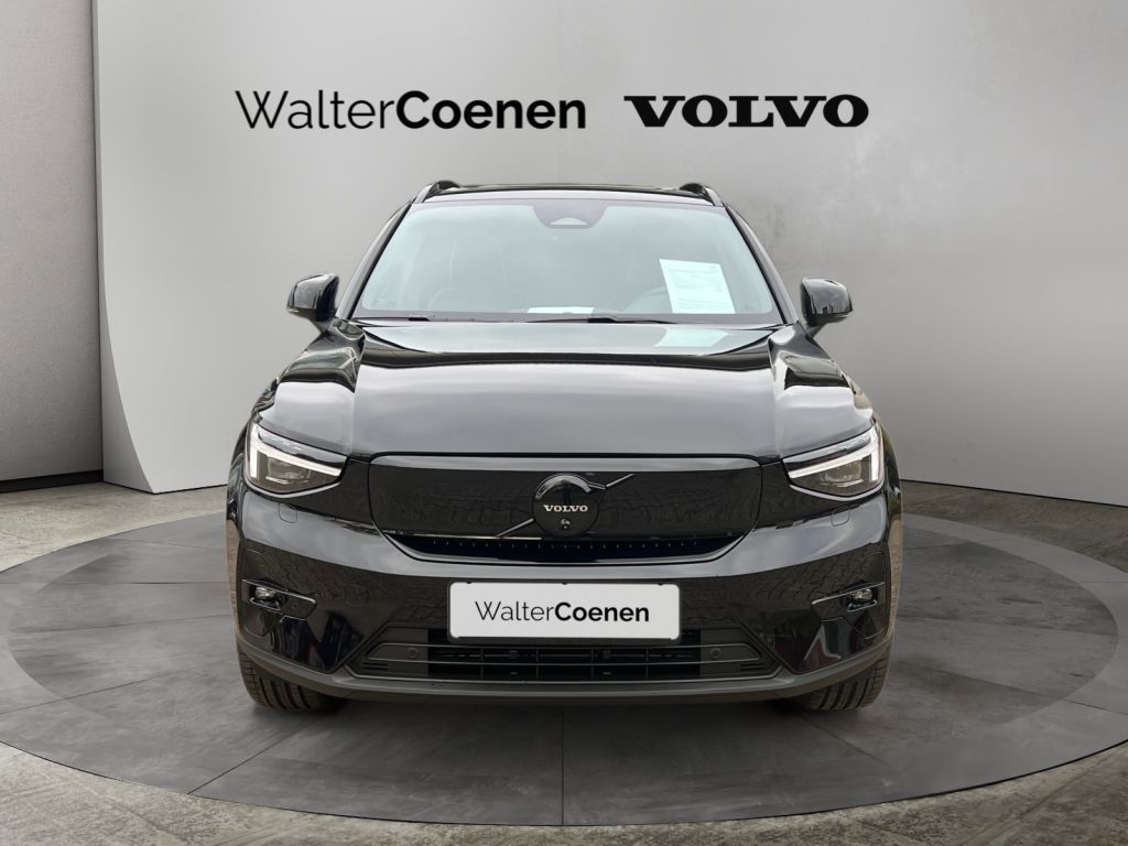 VOLVO EX40 Electric,Extend. R.Ultra Black Ed.,Licht-P VOLVO EX40 Electric,Extend. R.Ultra Black Ed.,Licht-P