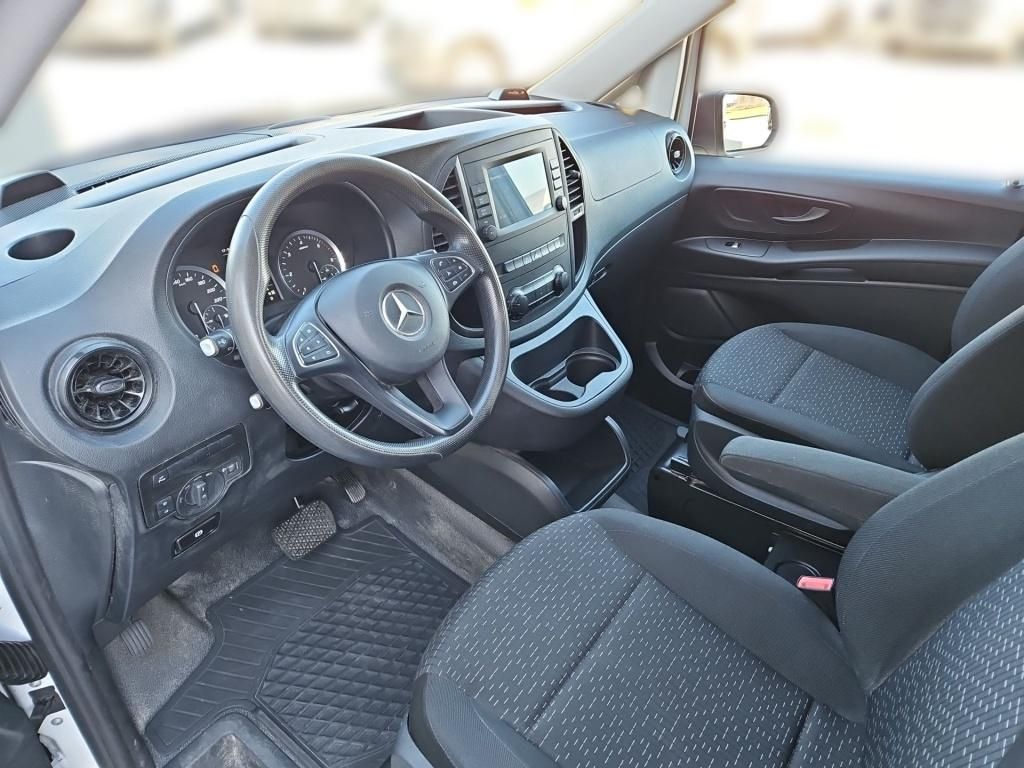 Fahrzeugabbildung Mercedes-Benz Vito 114 Kasten extralang AHK RFK Klima Flügeltü