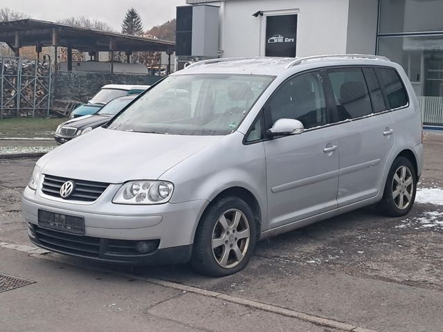 Volkswagen Touran 1.9 TDI 74kW Highline * 7-Sitzer/AHK/SHZ