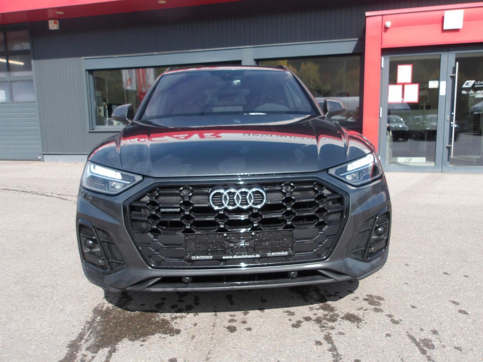 Audi Q5 40 TDI quattro S line EXP € 26990.- imagem 2