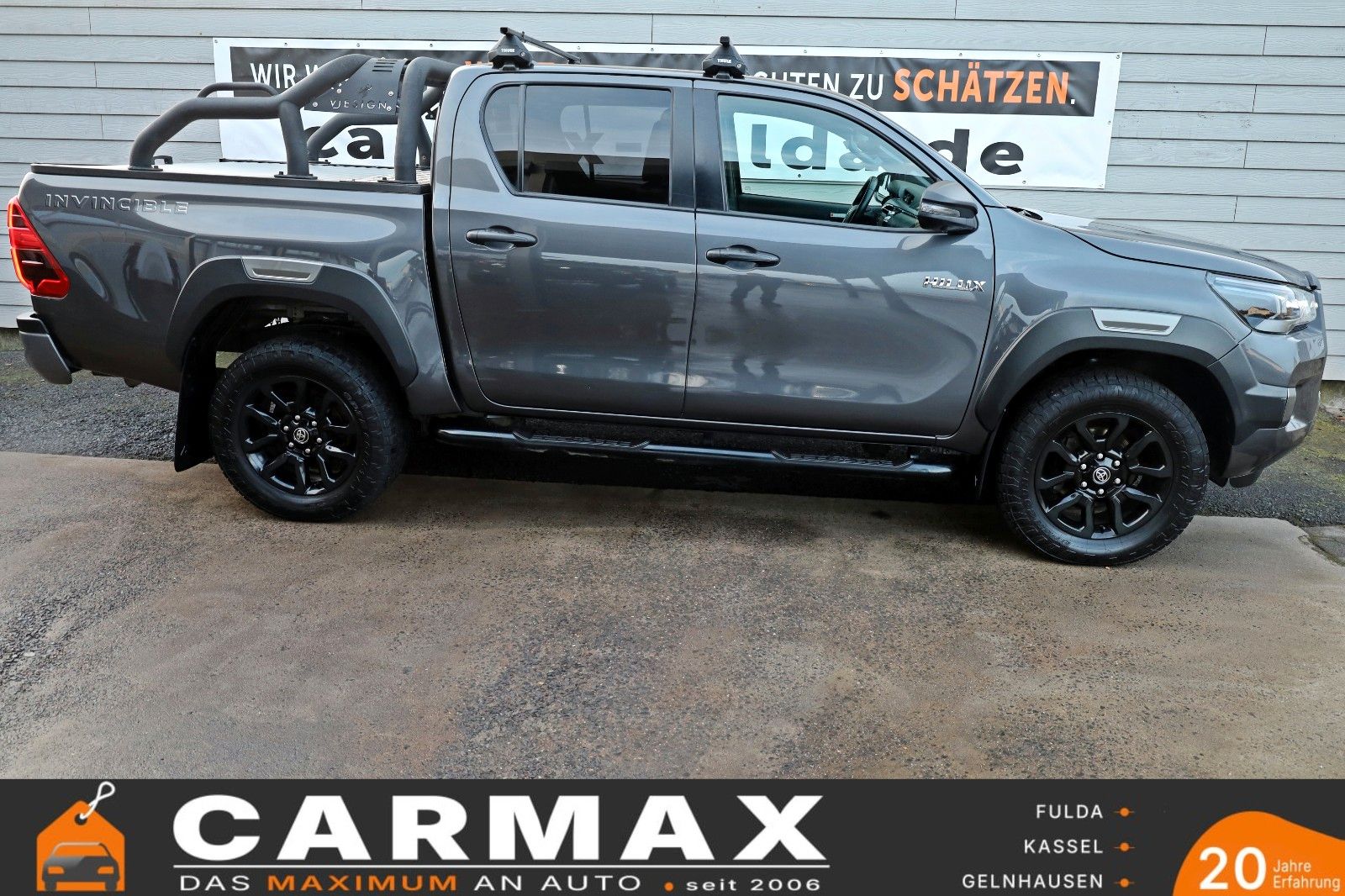 Fahrzeugabbildung Toyota Hilux Double Cab Invincible,ACC, Navi,Rollo, AHK