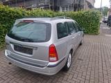 Ford Focus 1.8 Ghia TÜV NEU SCHECKHEFT - Ford Focus aus 2002