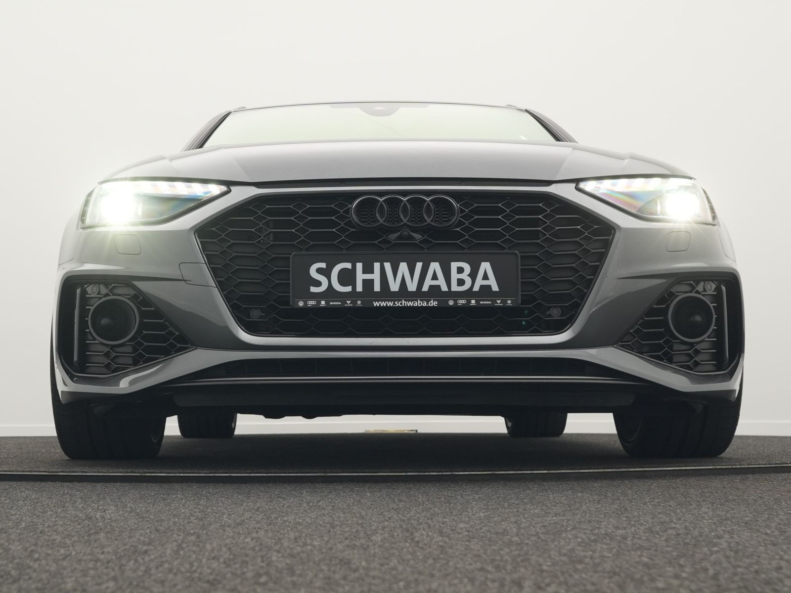 Audi RS4 - Bild 40