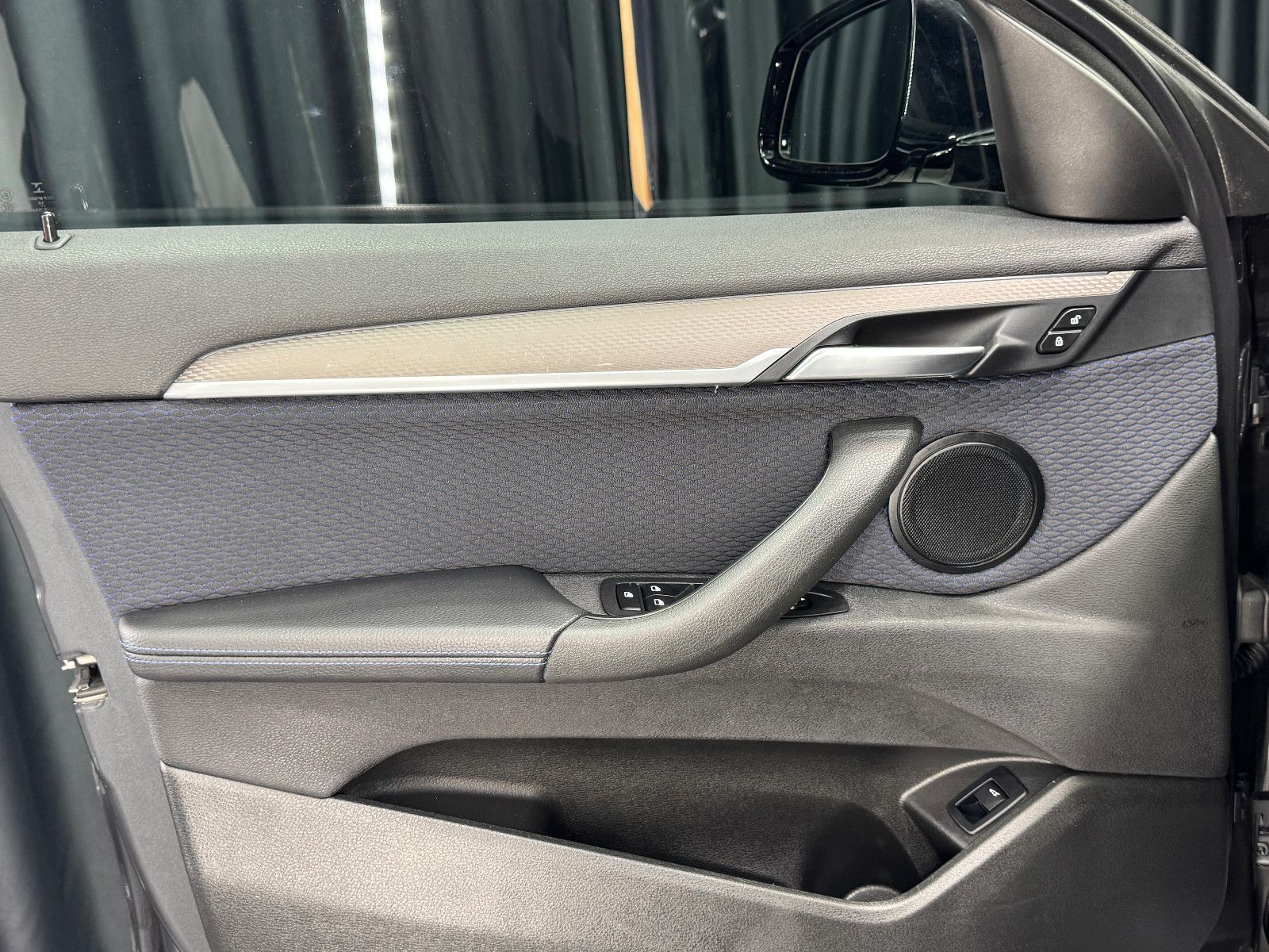 Fahrzeugabbildung BMW BMW X2 20d|M Sport|Individual|AHK|Kamera|