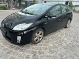 Toyota Prius 1.8-l-VVT-i Executive - Toyota Prius: V
