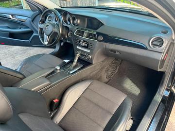 2011 Mercedes-BENZ C 180 — миниатюра 11