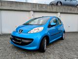 Peugeot 107 5-Türer, neue HU - Peugeot 107 in Stuttgart
