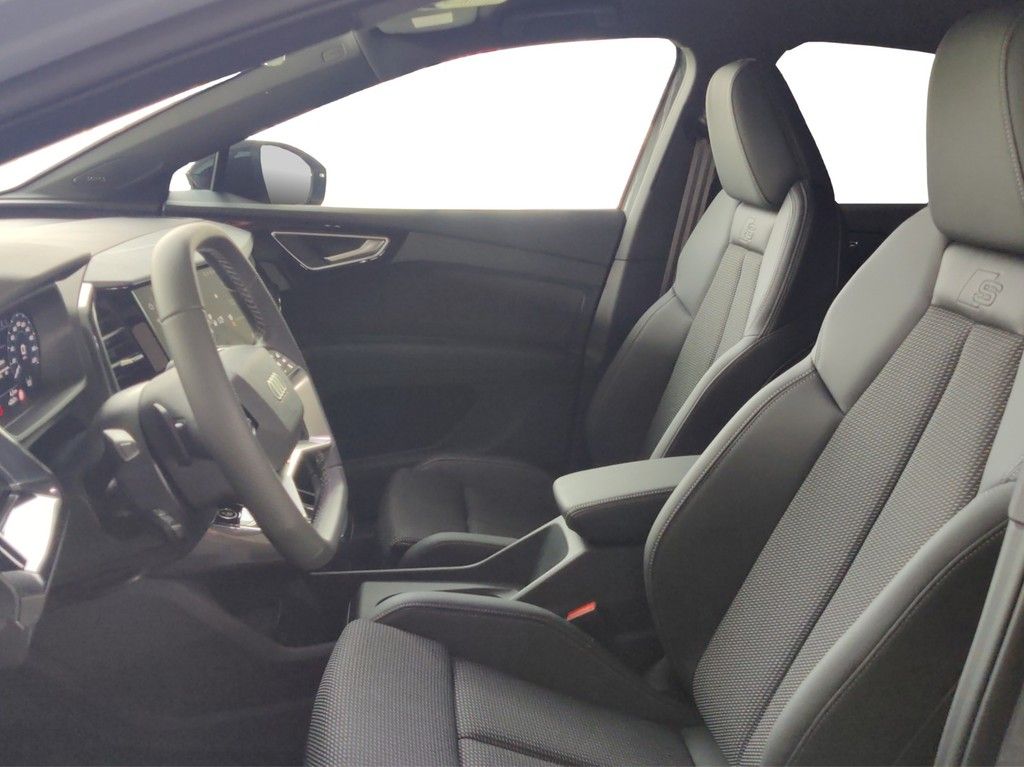 Audi Q4 - Bild 14