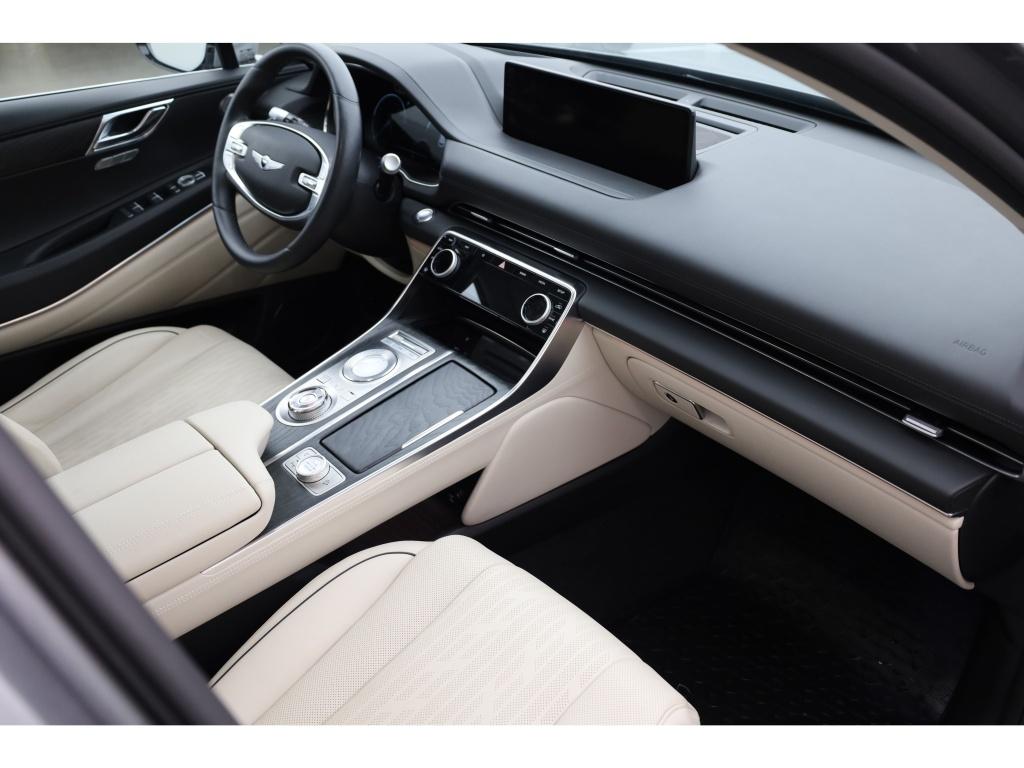 Genesis GV80 2.5 T Sport AWD PanoDa Leder 8fach