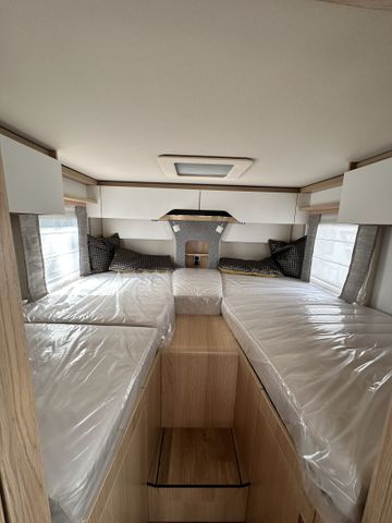 HYMER  ERIBA  HYMERCAR B-Klasse ML I 780 Sie sparen über 32000,- Euro