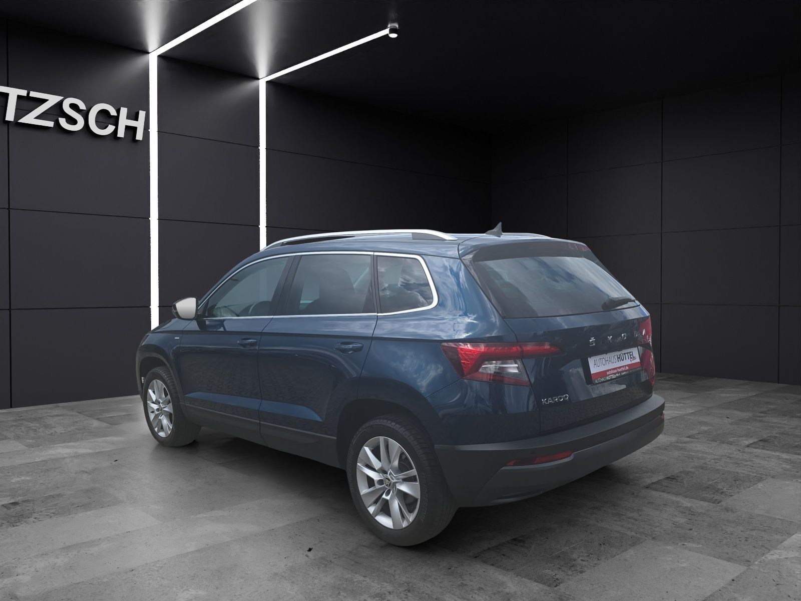 Fahrzeugabbildung SKODA Karoq Clever LED Navi AHK RFK VC SHZ