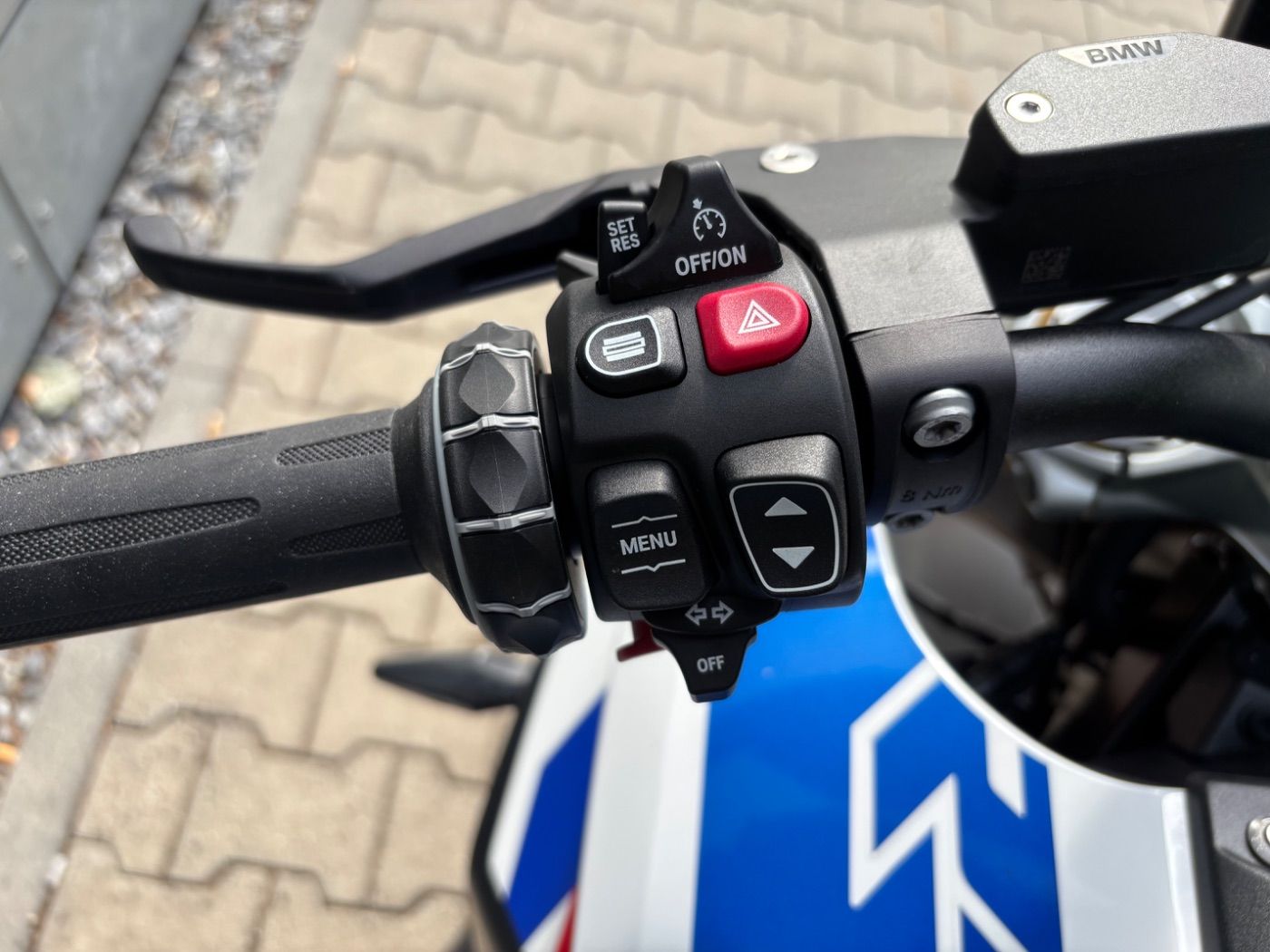 Fahrzeugabbildung BMW R 1300 R Performance