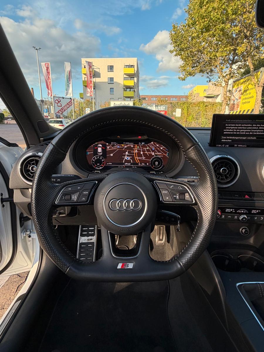 Audi A3 Sportback 1.5 TFSI S line / Virtual Cockpit