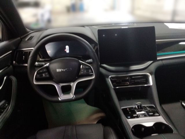 BYD SEAL U