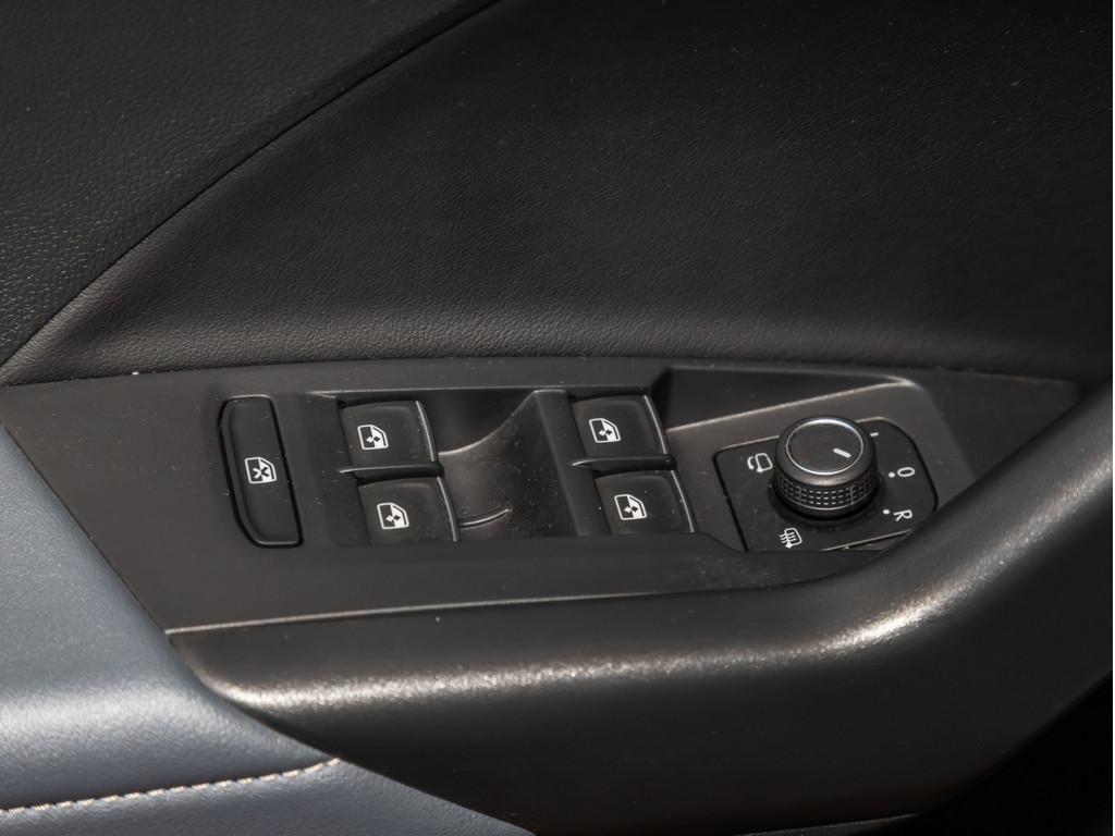 Volkswagen T-Cross 1.0 TSI Style IQ Light FACEL. MATRIX-LED, миниатюра 11