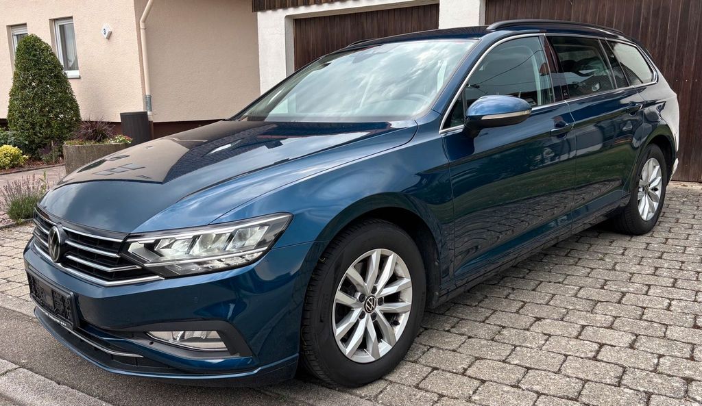 Image of Volkswagen Passat Variant