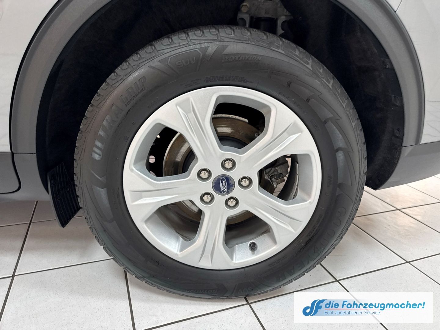 Fahrzeugabbildung Ford Kuga Titanium X HUD Navi Digitales Cockpit Sound