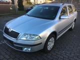 Skoda Octavia Combi 1.9 TDI PD Ambiente Ambiente - Skoda Octavia aus 2008: 1.9
