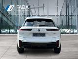 BMW iX xDrive45 M Sportpaket HK HiFi DAB LED RFK - gebrauchte SUVs in Moers