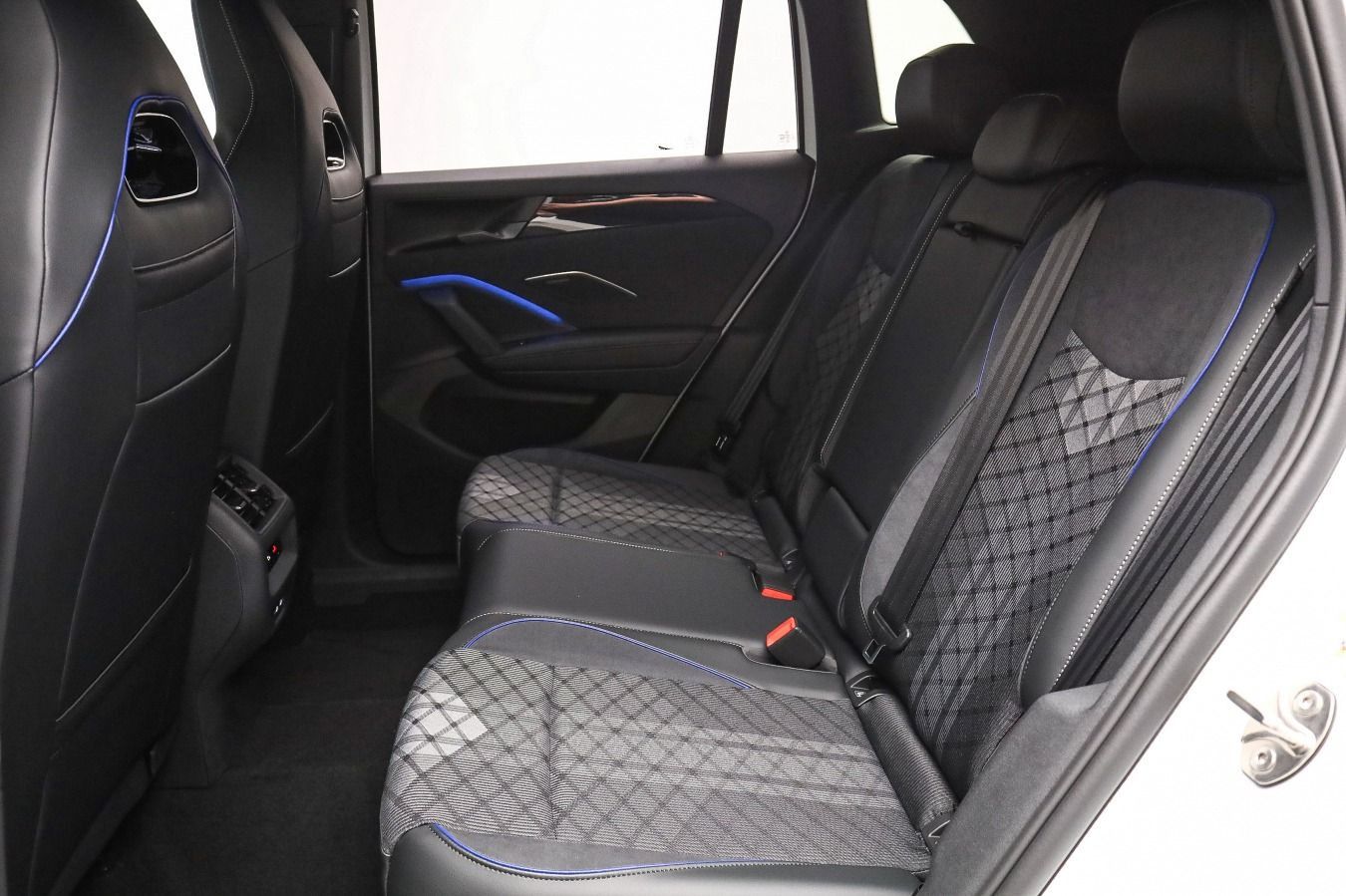 Volkswagen Tiguan - Bild 13