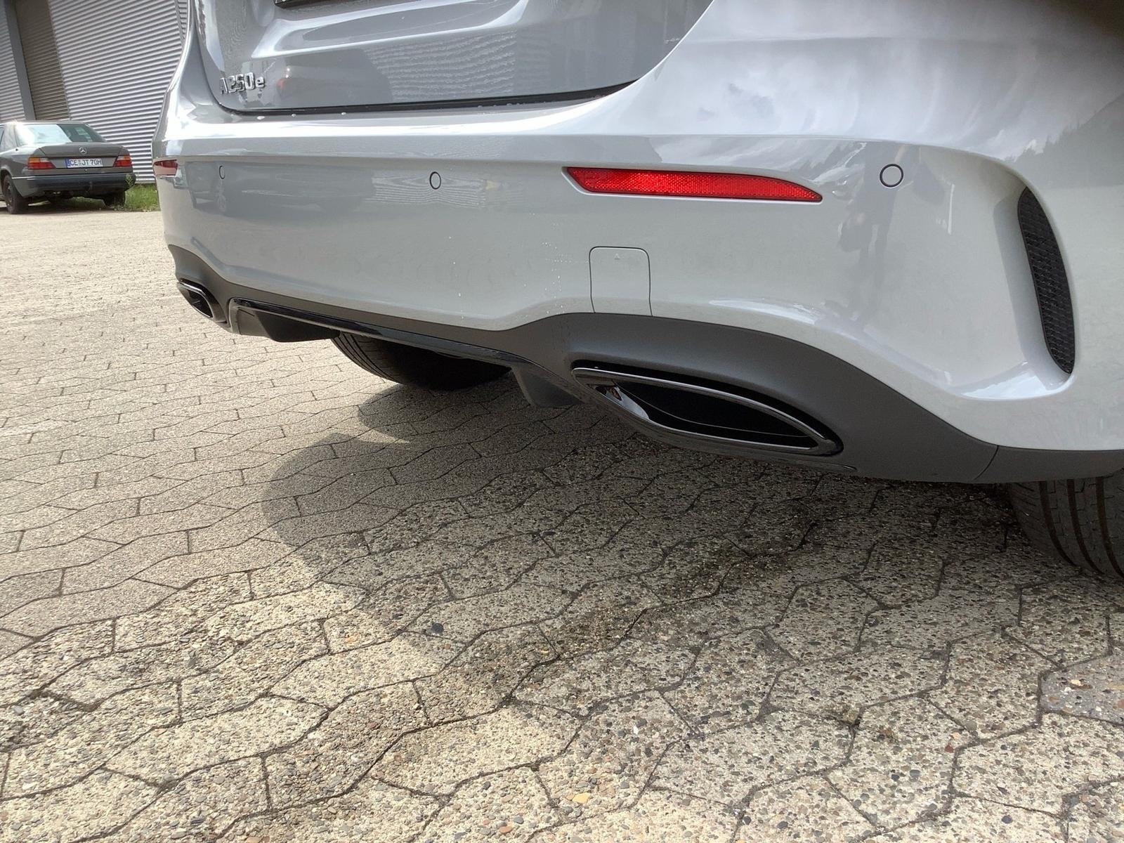 Mercedes-Benz A 250 e AMG SPECIAL-EDITION AHK