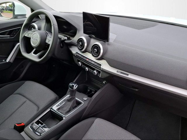 Q2 ADVANCED 35 TFSI S-TRONIC MATRIX+SHZ+APP