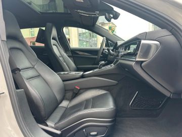 Porsche Panamera - 9