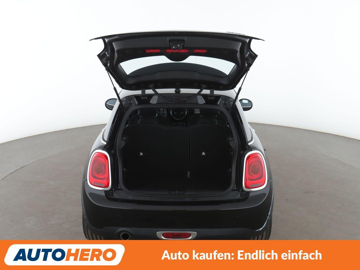 MINI Cooper*TEMPO*PDC*SHZ*LIM*KLIMA*ALU*PANO*