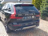 Volvo XC60 B4 AWD Momentum Pro Geartronic Momentum Pro - Volvo XC60 in Chemnitz