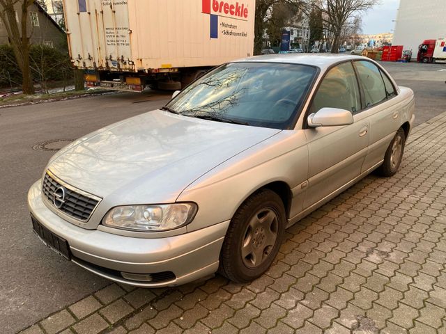 Opel Omega 2.2 16V Edition Klima AHK TÜV:05/2025